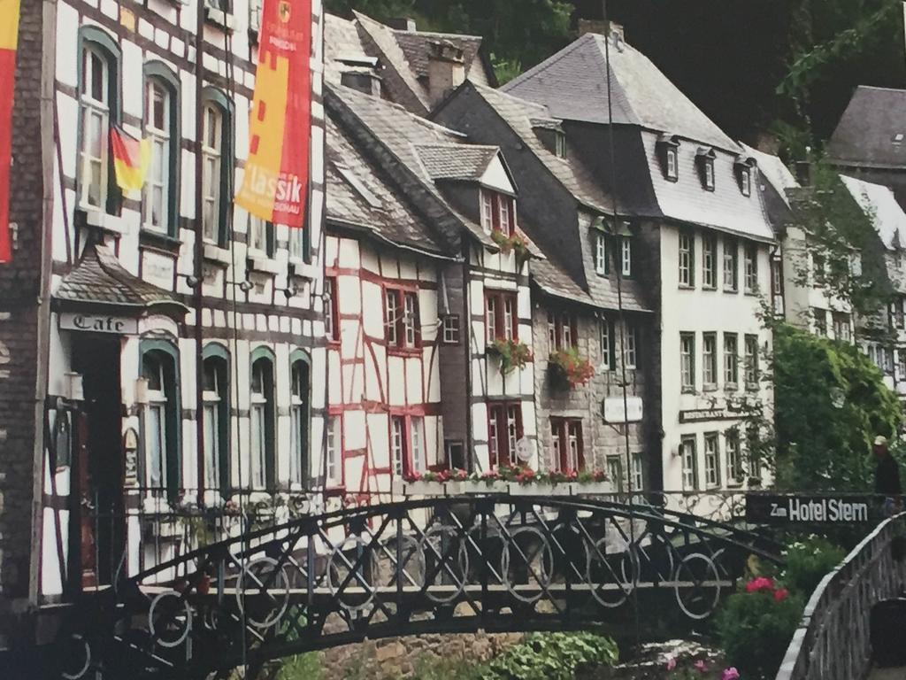 Eleganza Monschau Hotel Exterior foto