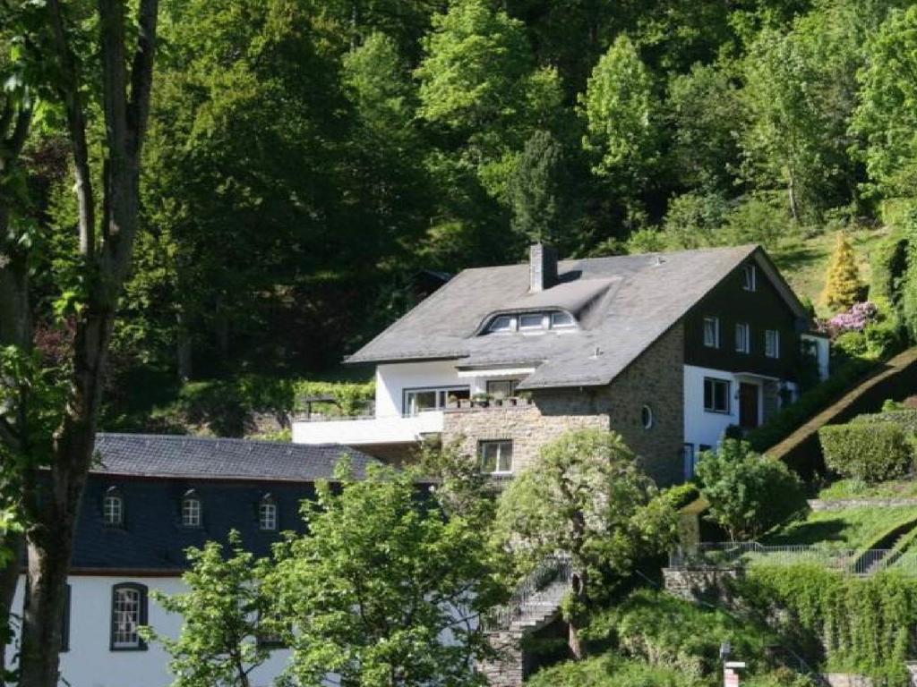 Eleganza Monschau Hotel Exterior foto