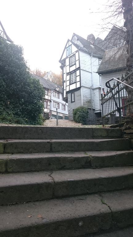 Eleganza Monschau Hotel Exterior foto