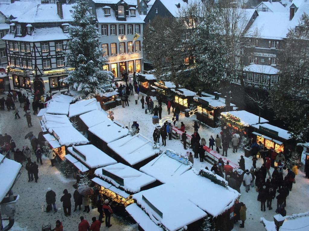 Eleganza Monschau Hotel Exterior foto